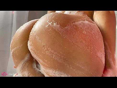 ❤️ Brunetka Masturbuje cipkę wibratorem do intensywnego orgazmu pod prysznicem Porno at porn pl.sexygirlspics-com.ru ☑